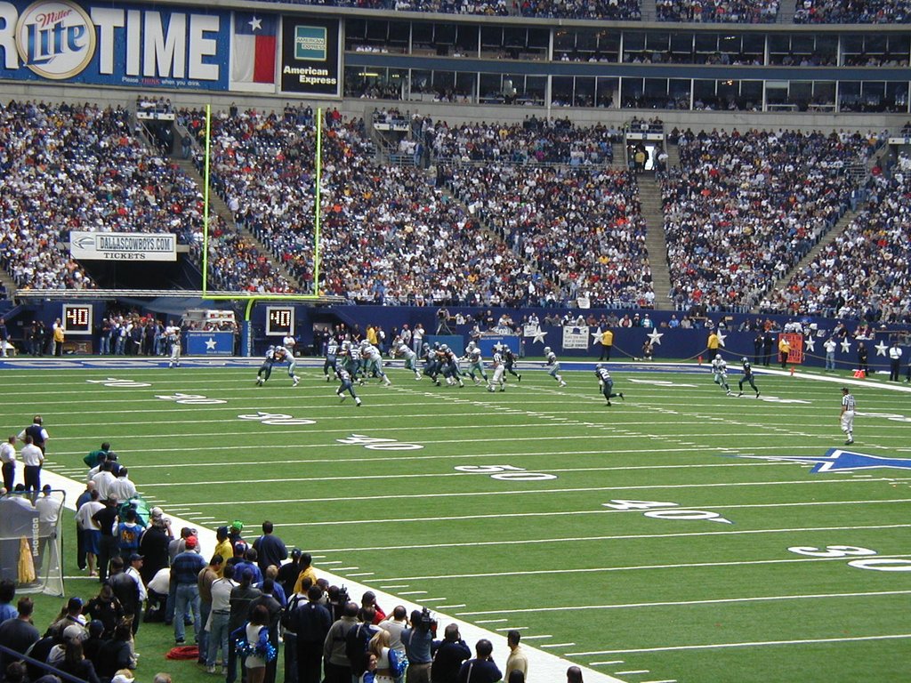 2002/10(October)/Cowboys-Game/1024x768_2002-10-27-Cowboys-vs-Seattle-05.JPG