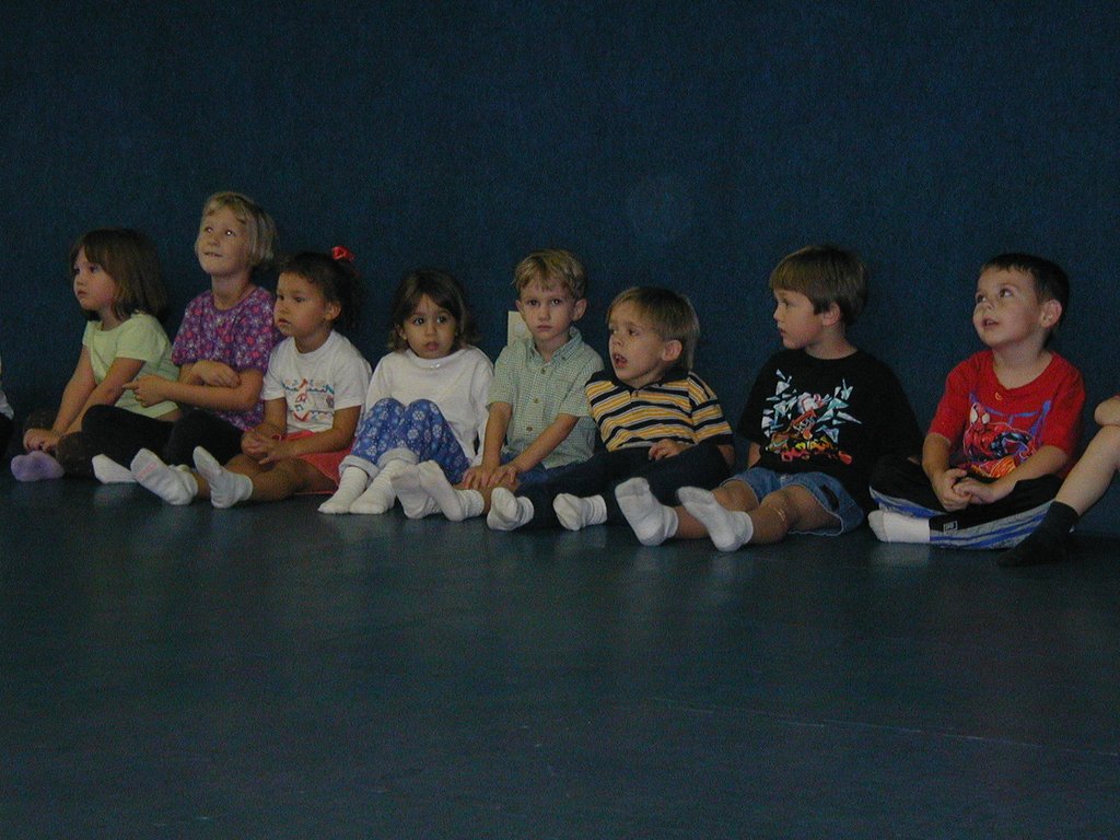 2002-10-19-Jack-Bday-03-Megan-Kalyani-Chance.JPG