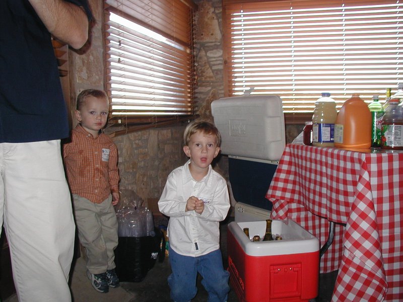 2002/10(October)/Josh-Heather-Rehersal-Dinner/800x600_2002-10-12-16-Josh-Heather-Rehersal-Dinner-Chance-Vale.JPG