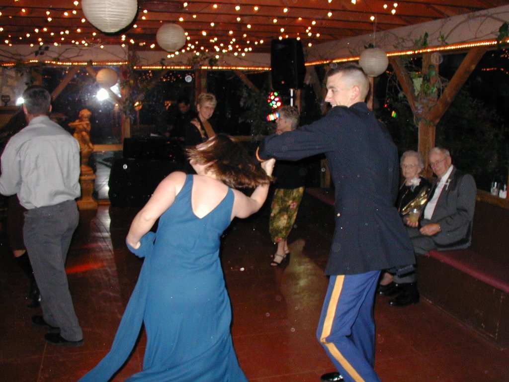 2002/10(October)/Josh-Heather-Wedding/1024x768_2002-10-13-121-Josh-Heather-Wedding-Joseph-Emily-dancing.JPG