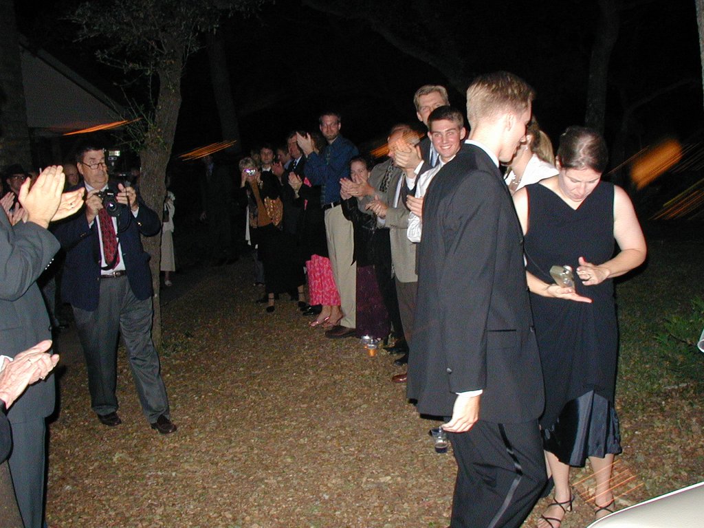 2002/10(October)/Josh-Heather-Wedding/1024x768_2002-10-13-169-Josh-Heather-Wedding.JPG