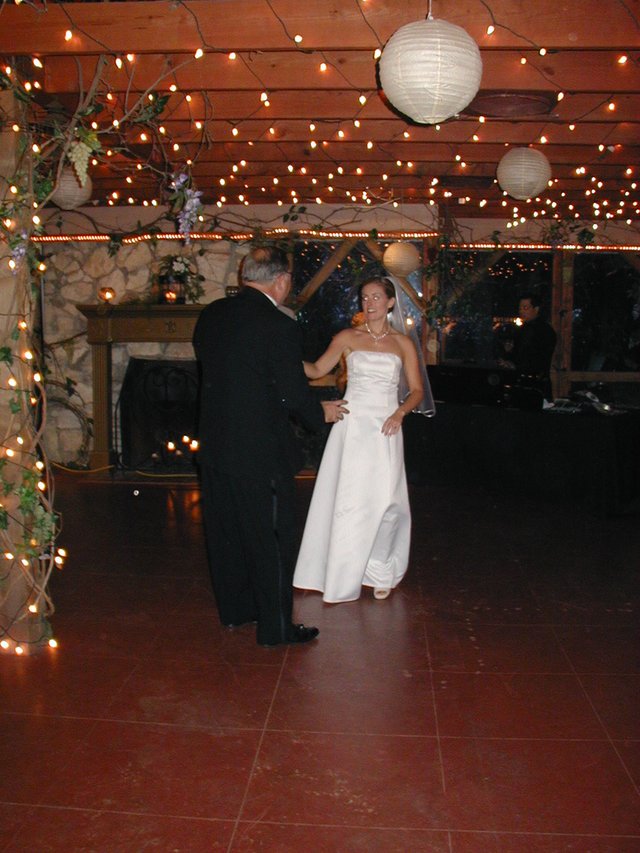 2002/10(October)/Josh-Heather-Wedding/640x480_2002-10-13-115-Josh-Heather-Wedding.JPG