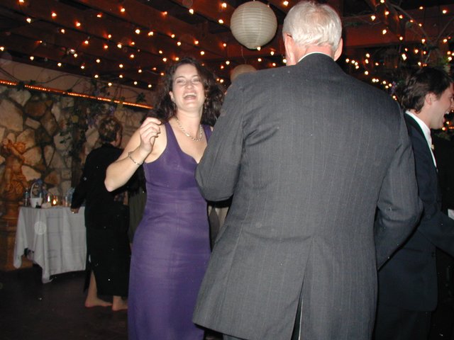 2002/10(October)/Josh-Heather-Wedding/640x480_2002-10-13-140-Josh-Heather-Wedding-Suzi-JimKatrola.JPG