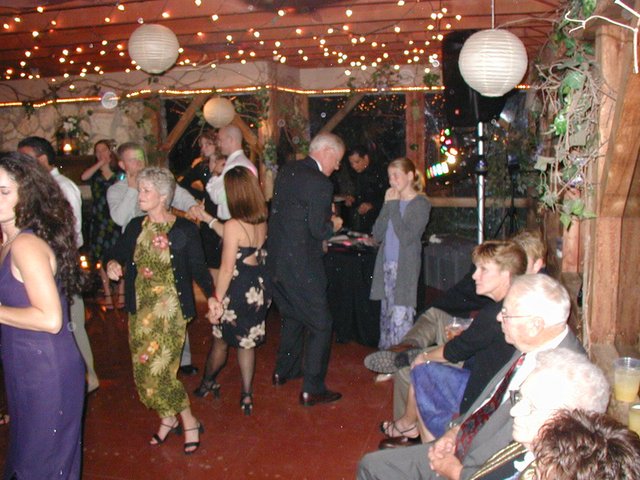 2002-10-13-152-Josh-Heather-Wedding.JPG