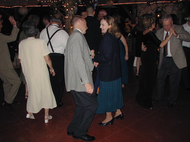 2002-10-13-163-Josh-Heather-Wedding-Dan-Lisa-dancing.JPG