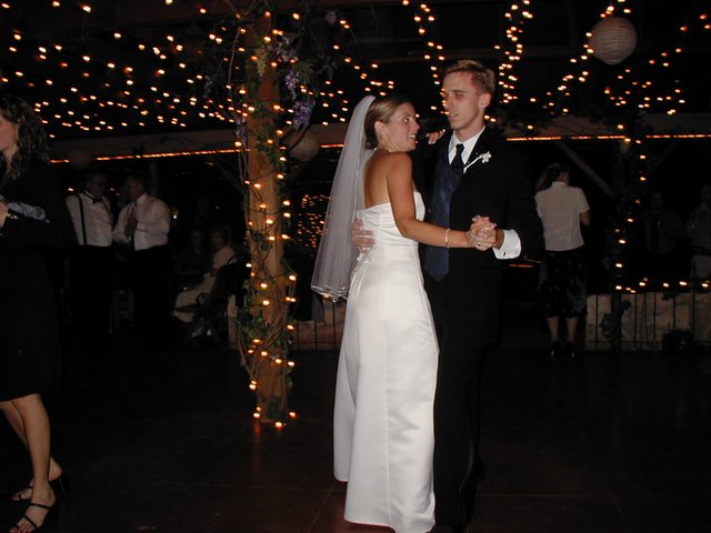 2002/10(October)/Josh-Heather-Wedding/640x480_2002-10-13-167-Josh-Heather-Wedding.JPG
