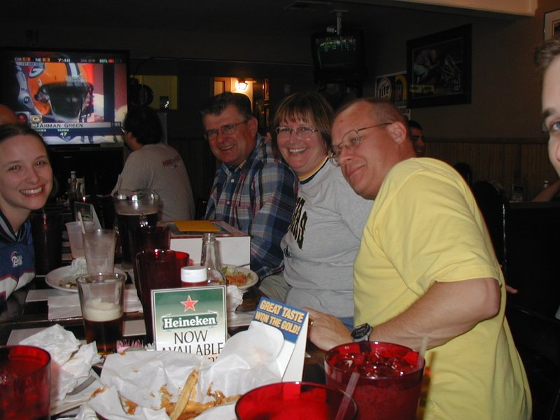 2002/10(October)/Josh-Heather-Wedding/800x600_2002-10-13-004-Josh-Heather-pre-Wedding-Ron-Judy-Don.JPG