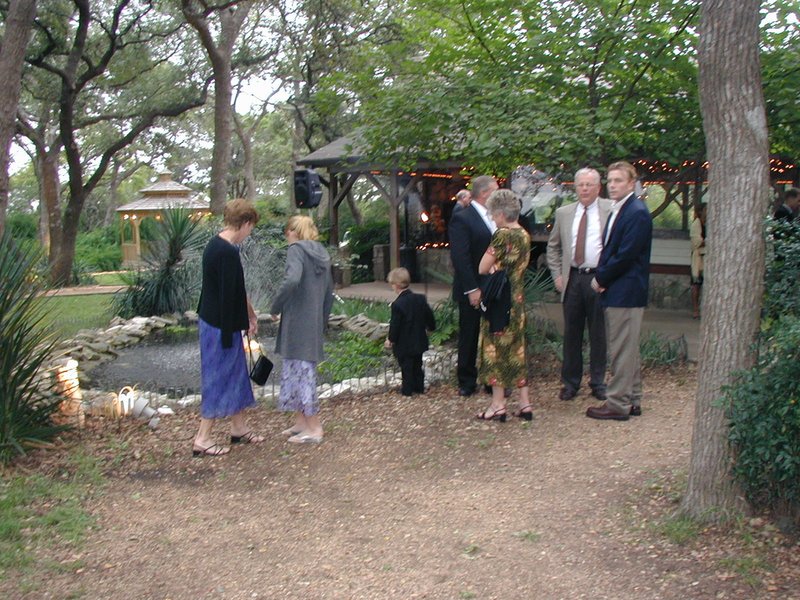 2002/10(October)/Josh-Heather-Wedding/800x600_2002-10-13-019-Josh-Heather-Wedding.JPG