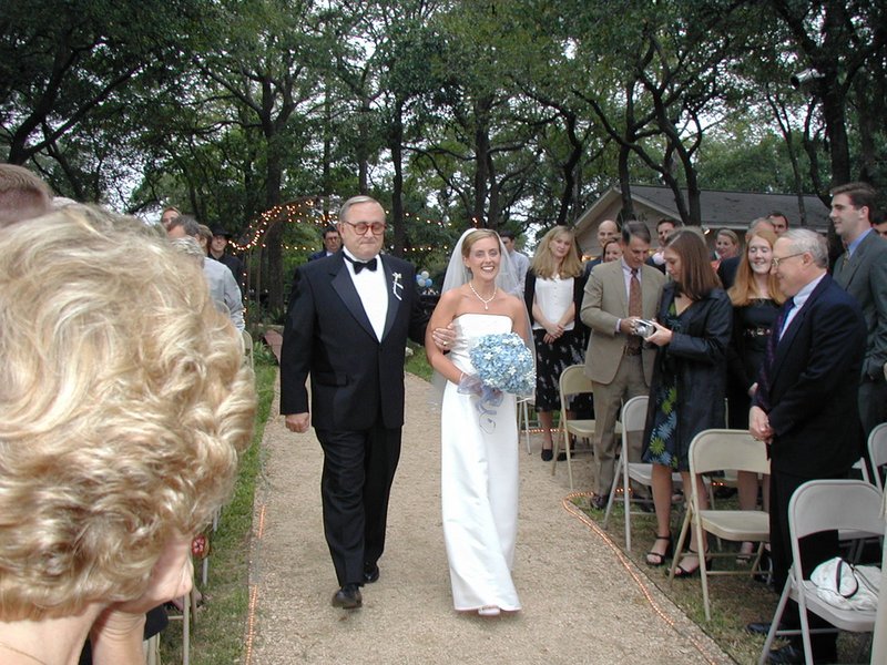 2002/10(October)/Josh-Heather-Wedding/800x600_2002-10-13-031-Josh-Heather-Wedding-the-BRIDE.JPG