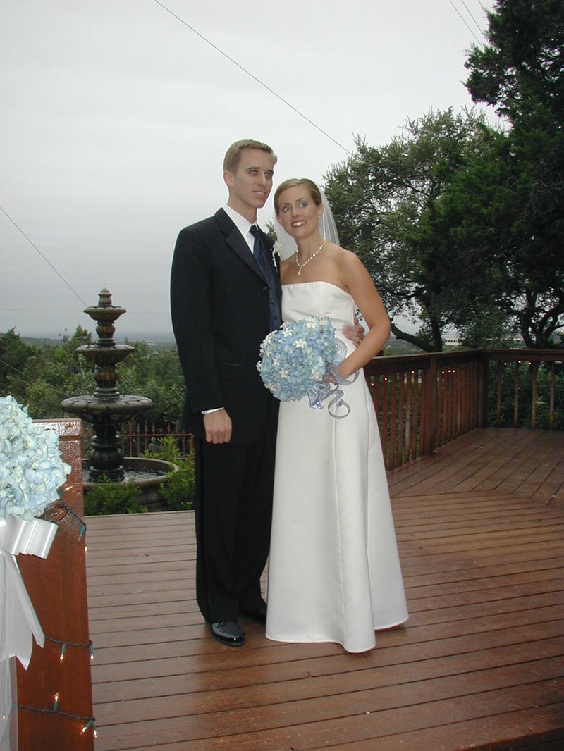 2002/10(October)/Josh-Heather-Wedding/800x600_2002-10-13-070-Josh-Heather-Wedding.JPG