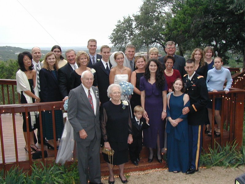 2002/10(October)/Josh-Heather-Wedding/800x600_2002-10-13-096-Josh-Heather-Wedding.JPG