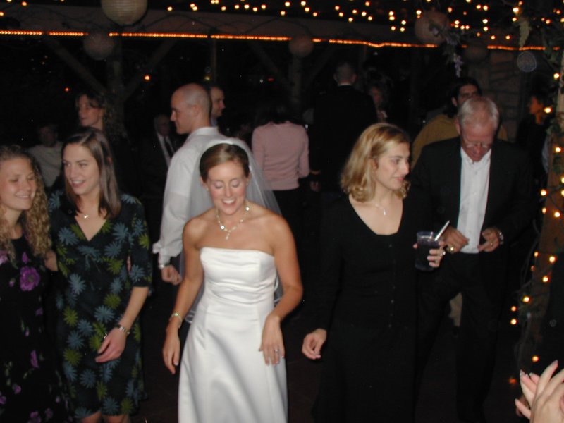 2002/10(October)/Josh-Heather-Wedding/800x600_2002-10-13-159-Josh-Heather-Wedding.JPG