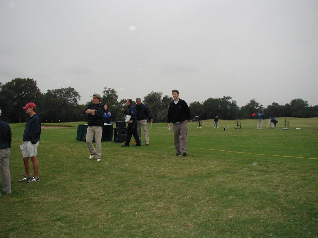 2002/10(October)/Misc/1024x768_2002-10-14-AAC-Golf-tournament-CircleC-2.JPG