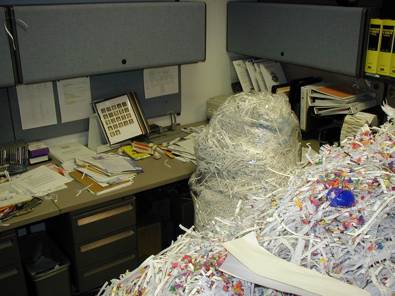 2002/10(October)/Misc/800x600_2002-10-21-AAC-Steve-turns-40-03.JPG