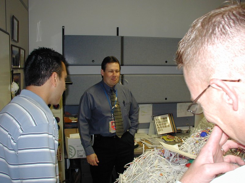 2002-10-21-AAC-Steve-turns-40-07.JPG