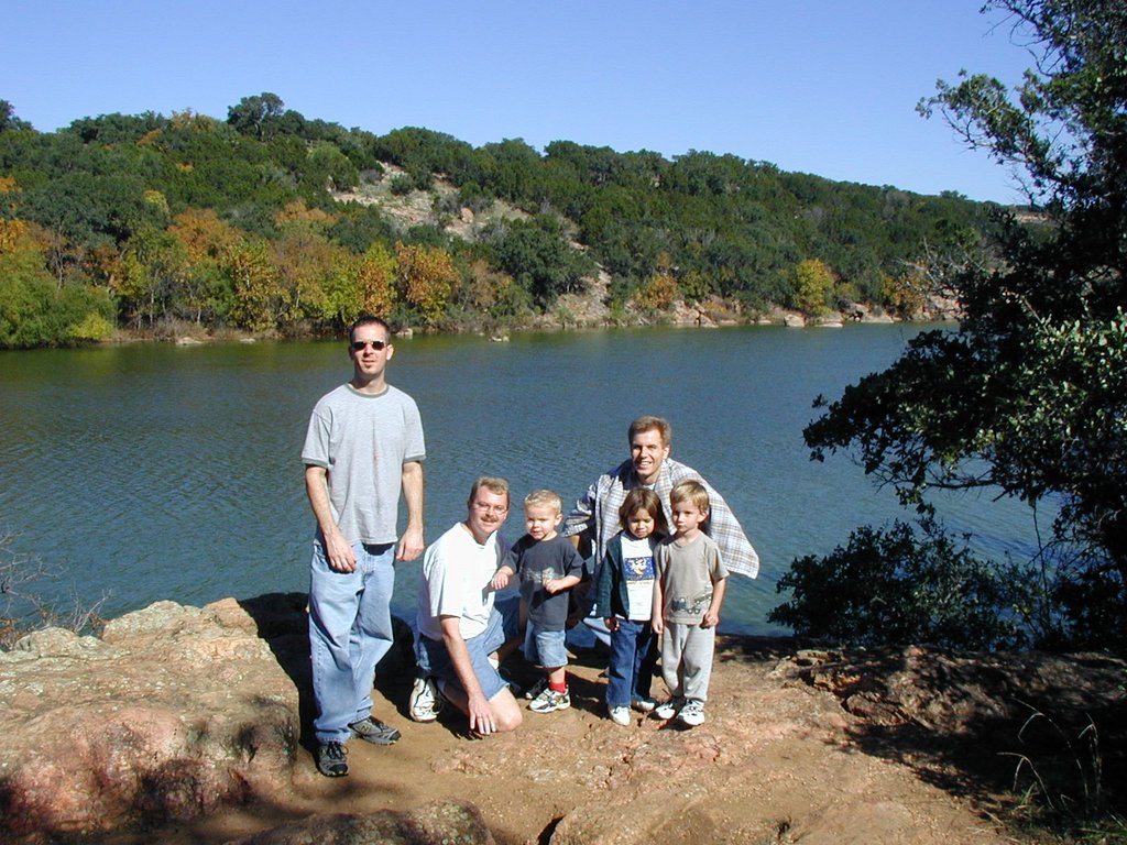 2002/11(November)/Camping/1024x768_2002-11-10-Ink-Lake-Camping-24-Kevin-Doug-Zen-Kalyani-Ben-Chance.JPG