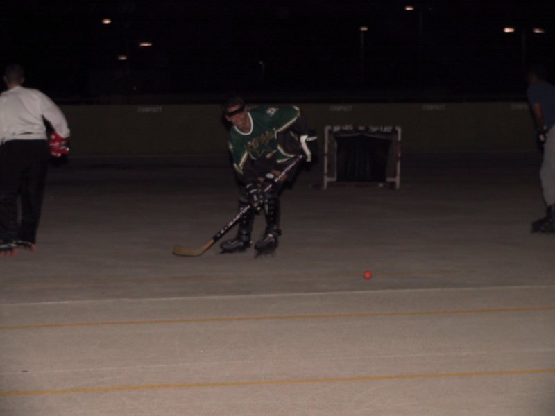 2002-11-19-Hockey-40-Mike.JPG