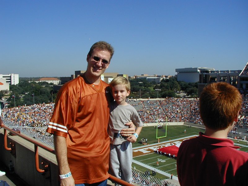 2002-11-09-UT-Baylor-football-10-Chance-Travis.JPG