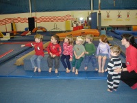 2002/12(December)/Aaron-Bday/2002-12-07-Aaron-bday-01-Chance-Brynn-Dax-Suzi.JPG