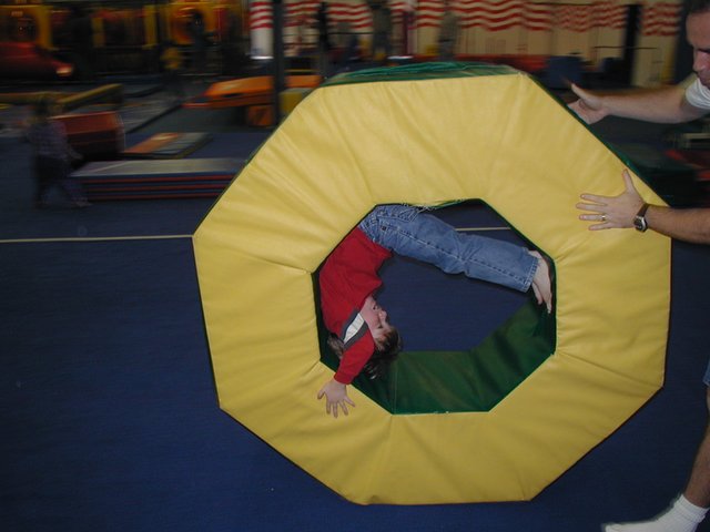 2002-12-07-Aaron-bday-26-donut-upsidedown.JPG