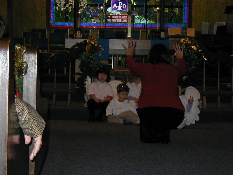 2002-12-08-St-Marks-Xmas-pagent-02.JPG