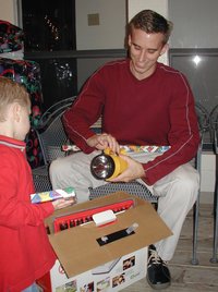 2002-12-24-Xmas-29-Josh-tools.JPG