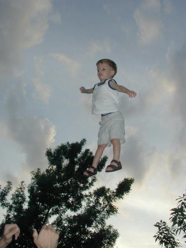 2002/Best/640x480_2002-05-11-Chance-Way-Up-2.JPG