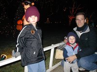 2002-12-12-Trail-of-Lights-08-Chance-Dax-Travis-Tigger.JPG