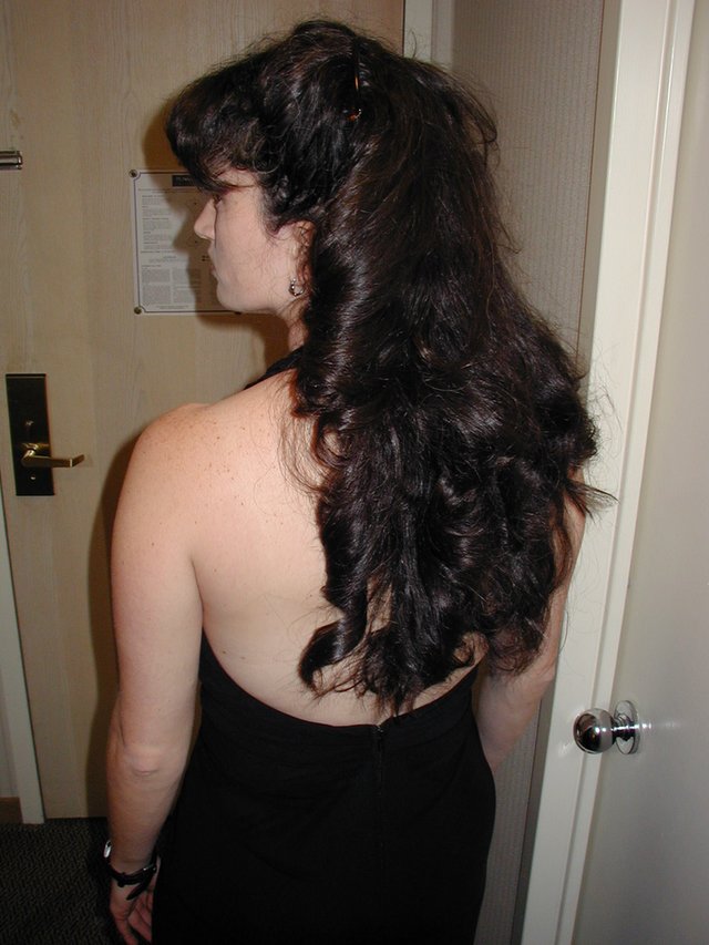 2003/01(January)/CoronationBall/2003-01-18-CoronationBall-01-Suzi.JPG