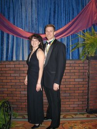 2003-01-18-CoronationBall-05-Suzi-Travis.JPG