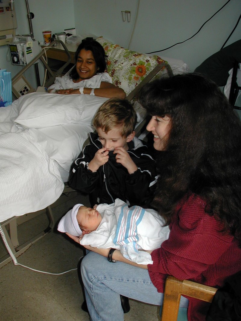 2003-01-25-Sachin-2-Kavita-Chance-Suzi.JPG