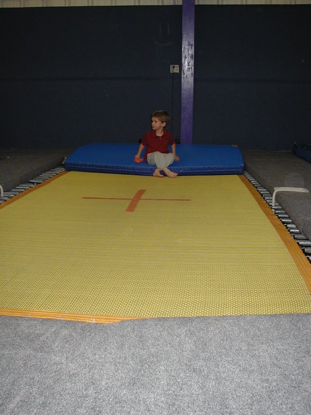 2003-02-11-Acrotex-gymnastics-Chance-2.JPG