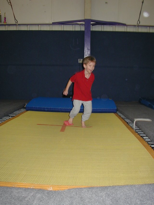 2003-02-11-Acrotex-gymnastics-Chance-4.JPG