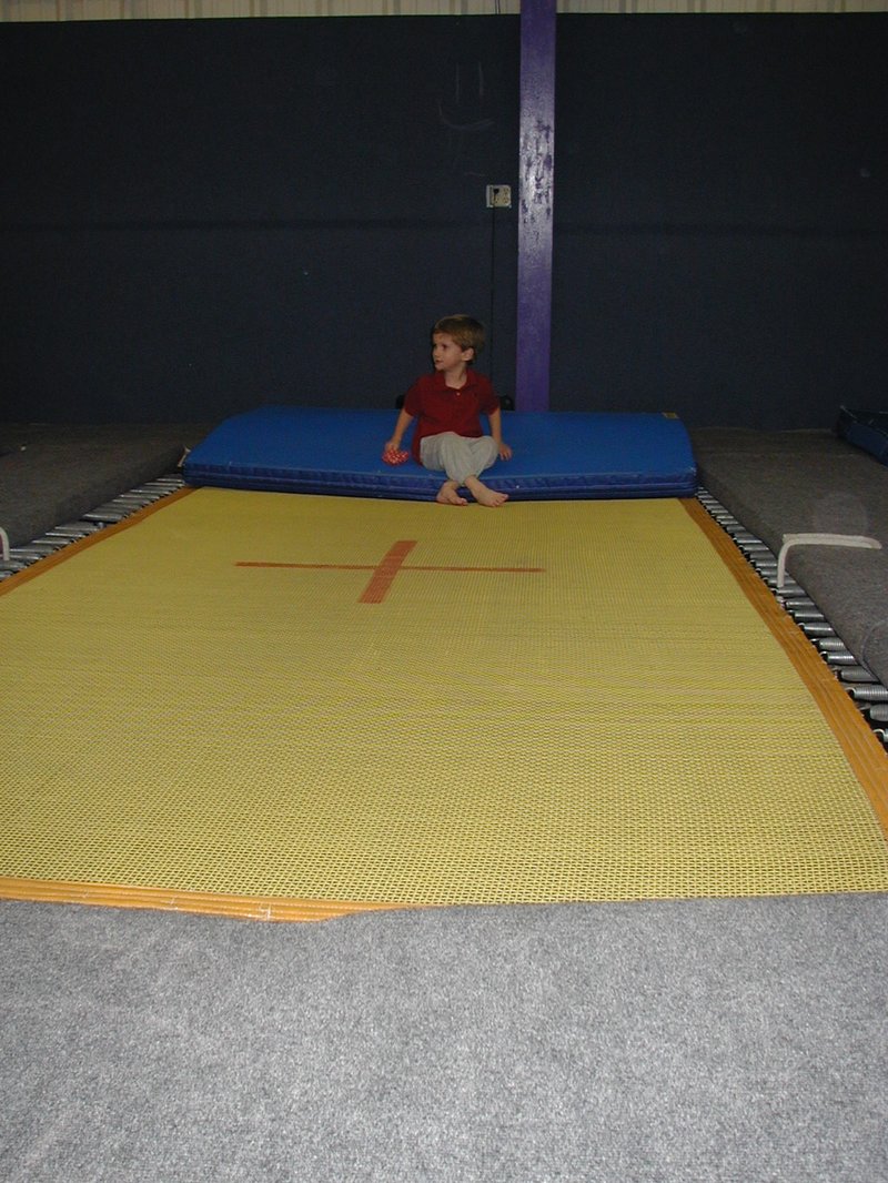2003-02-11-Acrotex-gymnastics-Chance-2.JPG