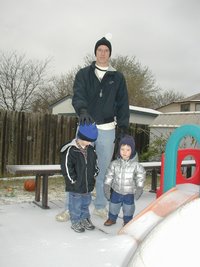 2003-02-25-Frozen-Austin-06-Chance-Dax-Travis.JPG