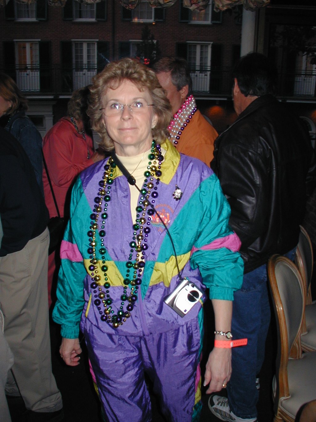 2003-02-27_18-49-19-Balcony-Janeen.JPG