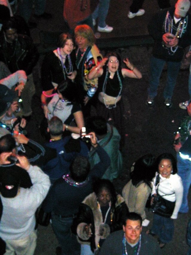 2003-02-27_20-28-30-Balcony.JPG