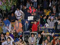 2003-03-01_20-04-03-Parade.JPG