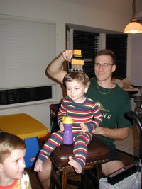 2003-02-21-Flowbee-1-Dax-Chance-Travis.JPG