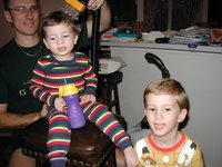 2003-02-21-Flowbee-3-Dax-Chance-Travis.JPG