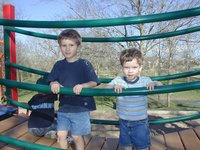 2003-02-23-bday-in-park-6-Chance-Dax.JPG