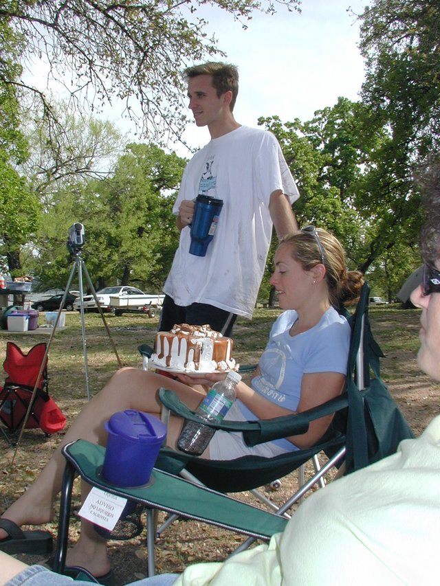 2003/04(April)/Camping/640x480_2003-04-05-camping-Pace-Bend-2-Josh-Heather-bday.JPG