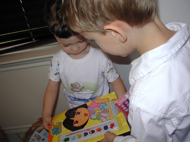 2003/04(April)/Easter/640x480_2003-04-20-Easter-day-08-Chance-Dax.JPG