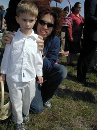 2003-04-20-Easter-day-20-church-hunt-Chance-Mark.JPG