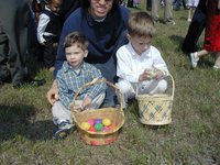 2003-04-20-Easter-day-23-church-hunt-Chance-Dax-Mark.JPG