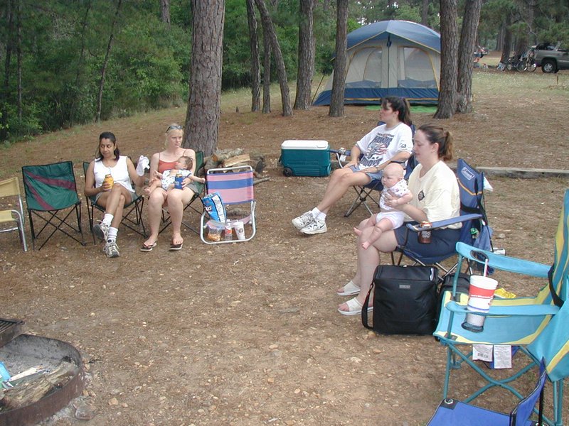 2003-05-03-Camping-Bastrop-2-Kavita-Janelle-Kiffin-Marci.JPG