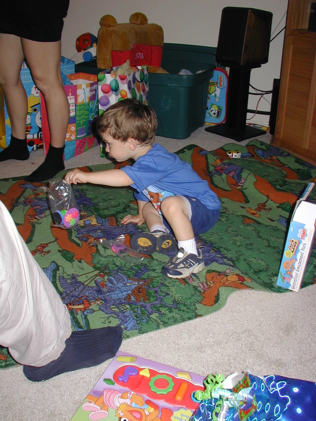 2003-05-07-Dax-Bday-43-GattiTown.JPG
