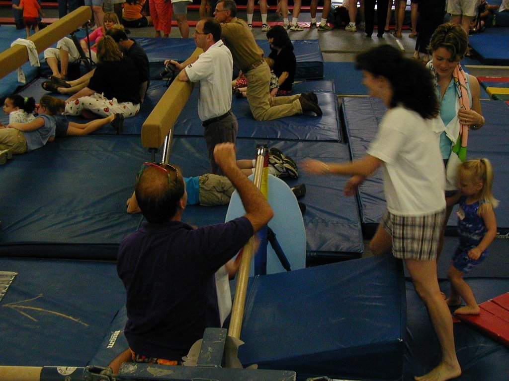 2003-05-10-Chance-Gymnastics-show-15.JPG
