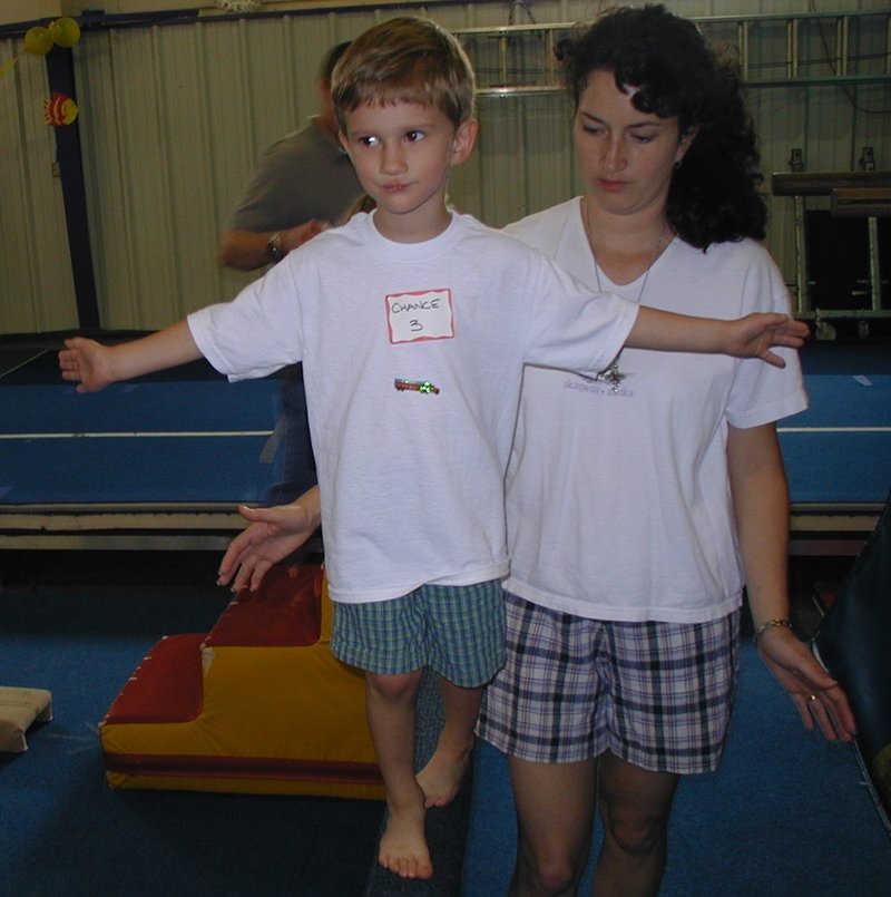 2003-05-10-Chance-Gymnastics-show-26.JPG