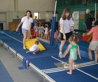 2003-05-10-Chance-Gymnastics-show-28.JPG